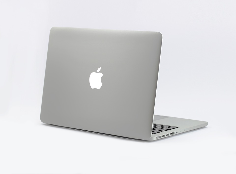 Apple computer macbook